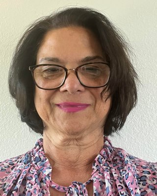Photo of Maria Lara, Marriage & Family Therapist, LMFT