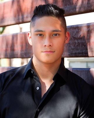 Photo of Stefan Leonides, LPC Intern in 85296, AZ