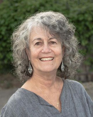 Photo of Cecilia De Rubira, Marriage & Family Therapist, MA, MFT