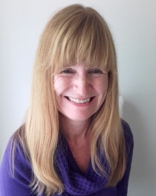 Photo of Laura Portsmouth Counselling, Counsellor in Farnborough, England