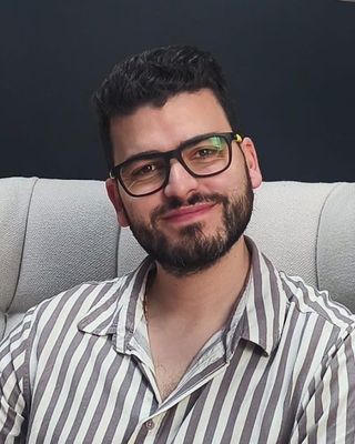 Photo of Dr Luis Soares, Psychologist, PsychD, HCPC - Clin. Psych.