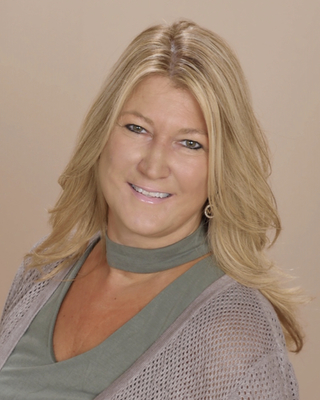 Photo of Stacy Lyons, Psychiatric Nurse Practitioner in Mesa, AZ