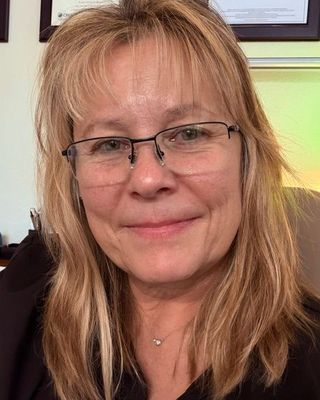 Photo of Stacey Kuntz, Counselor, CRC, LPCC, EMDR-T