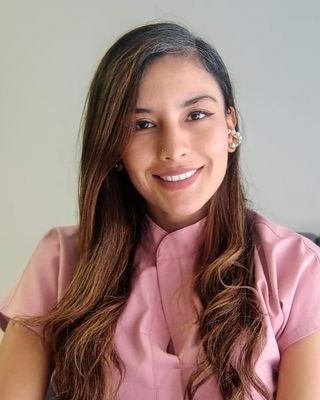 Foto de Lina Marcela Cuellar Sánchez - Rainbow Therapy, Psicólogo, MSc