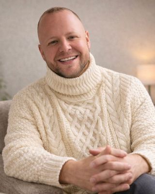 Photo of Greg Janiszek, Counsellor, MSc, MBACP