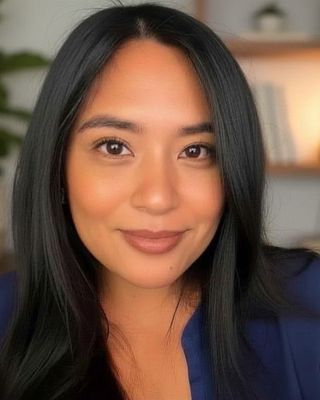 Photo of Paulina Samson, Marriage & Family Therapist, LMFT