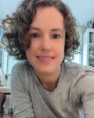 Photo of Emily Fell, Clinical Social Work/Therapist, MSW, LICSW
