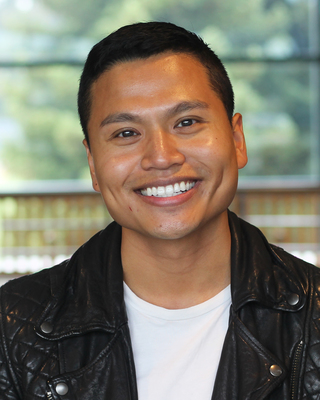 Photo of Canh Tran - Trauma And Relationship Therapy, Clinical Social Work/Therapist in Seattle, WA