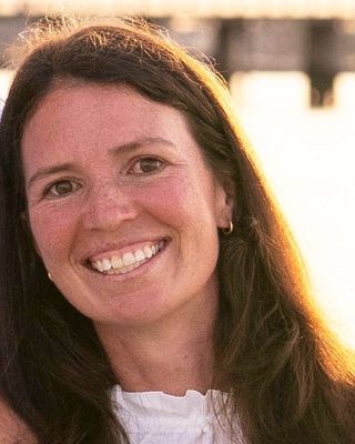 Photo of Erin Walsh, Clinical Social Work/Therapist, LCSW