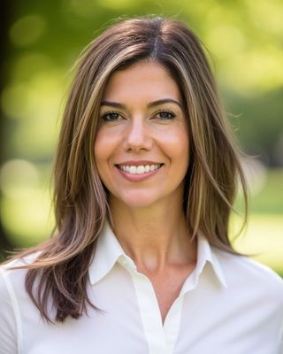 Photo of Neda Chamberlain, Licensed Professional Counselor, LPC, CADC
