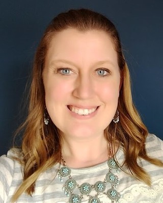 Photo of Mandi Klinger, Counselor in Clay County, IN