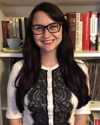 Photo of Elizabeth Nicole Ealer, Licensed Professional Counselor in Collingswood, NJ