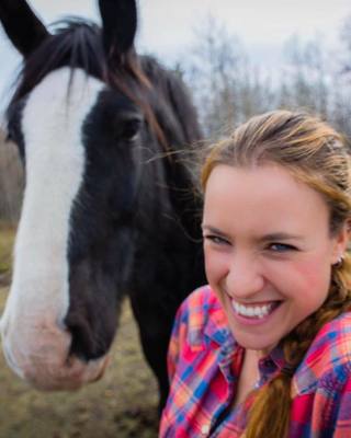 Photo of Rebecca Stares, Clinical Social Work/Therapist in Southwest Calgary, Calgary, AB