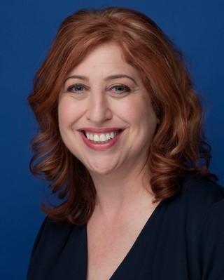 Photo of Elaine Smookler, Registered Psychotherapist in Toronto, ON
