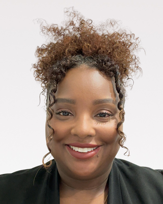 Photo of Devella Banks, Marriage & Family Therapist, LMFT