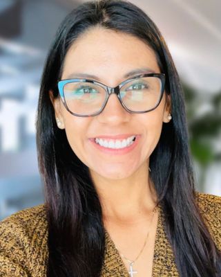 Photo of Erika Piloto, Clinical Social Work/Therapist, MSW, LCSW-QS, LMSW-C