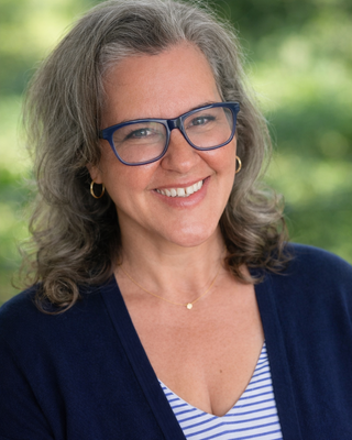 Photo of Carmen Bernard, Clinical Social Work/Therapist, LCSW