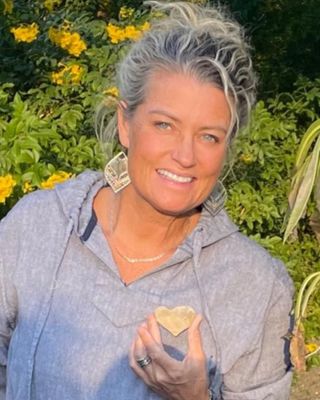 Photo of Melissa Fogle, Marriage & Family Therapist, LMFT, E-RYT