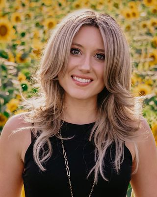 Photo of Nikki Bowen, Registered Mental Health Counselor Intern, RMHCI