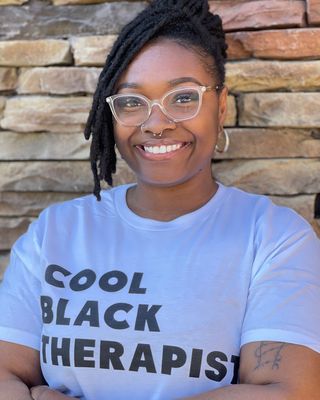 Photo of Destiny Floyd, Clinical Social Work/Therapist, LCSWA