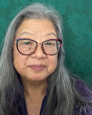 Photo of Yoshie Wong, Marriage & Family Therapist, LMFT