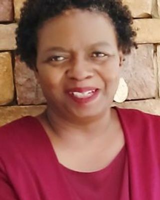Photo of Valerie McFarland, Clinical Social Work/Therapist, LCSW, LISW-CP