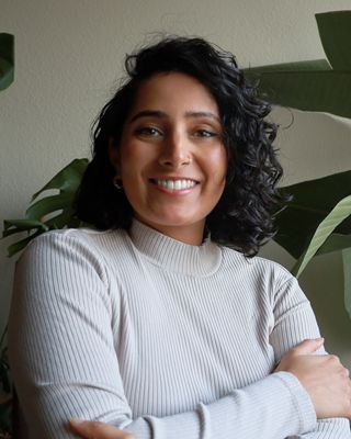 Photo of Haniya Syeda, Associate Clinical Social Worker, ACSW, MSW, MPH