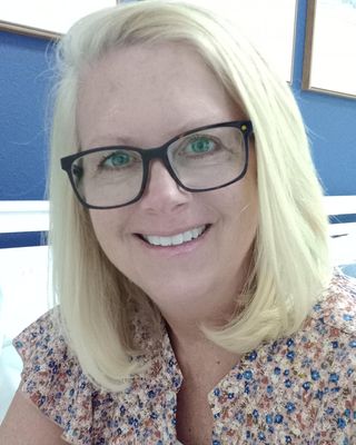 Photo of Kris Henderson, Counselor