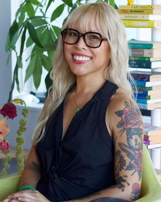 Photo of Maria Tran, Marriage & Family Therapist, LMFT