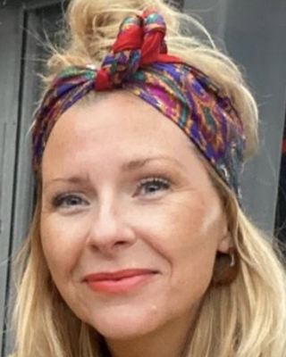 Photo of Laura Fullerton - Waves Counselling , Counsellor, MBACP