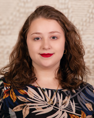 Photo of Isabella Unger, Pre-Licensed Professional in Illinois