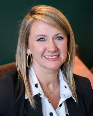 Photo of Lindsay Oswald, MEd, LPC, Counselor in Greenville