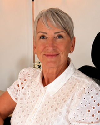 Photo of Christine Ann Walsh - CBT-Chrissi Walsh, Psychotherapist, MBABCP