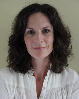 Photo of Megan Palmer Goulet, Registered Psychotherapist in Central Toronto, Toronto, ON