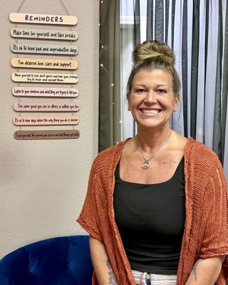 Photo of Heidi Palafox, Marriage & Family Therapist, LMFT