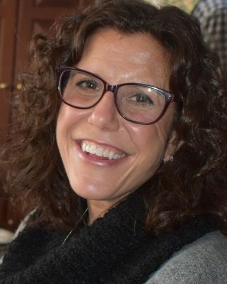 Photo of Elizabeth Jane Kirshenbaum, Licensed Mental Health Counselor, LMHC