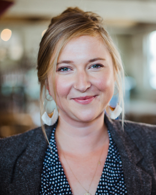 Photo of Rebecca Walker Armstrong, Marriage & Family Therapist in Petaluma, CA