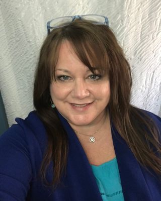 Photo of Cindy Gillis, Counsellor, BA, BEd, MEd, RCT-C, CCC
