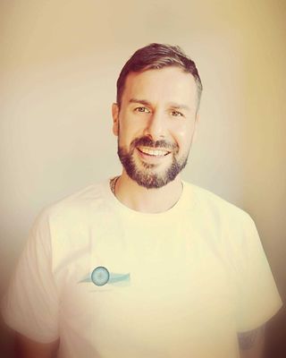 Photo of David Sanmartino, Psychotherapist, MSc, MBACP Accred