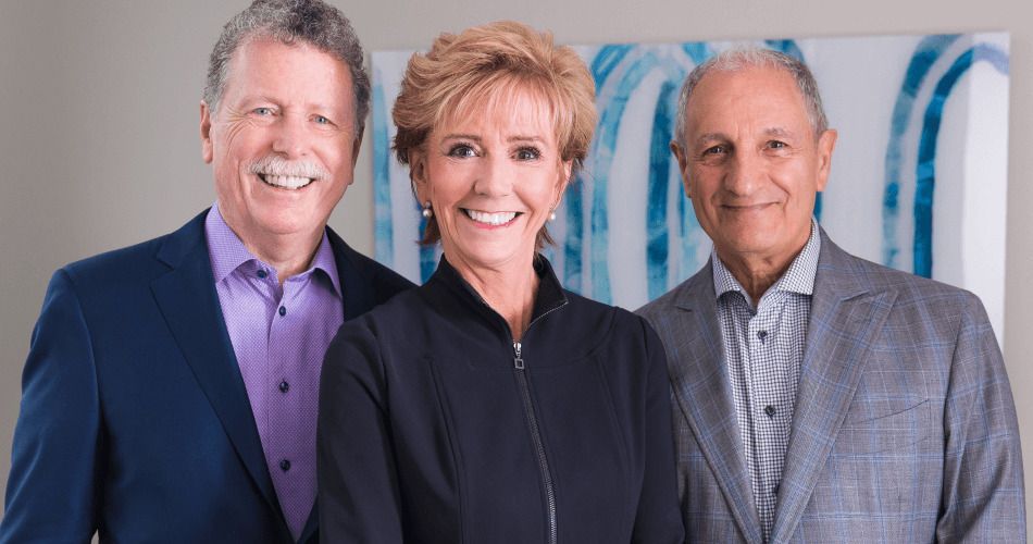 Gallery Photo of Dr. Stephen Fleming, Dr. Leslie Balmer, and Dr. Carlo Vigna.