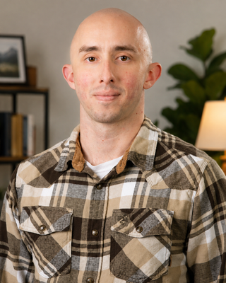 Photo of Jeromy H., Licensed Master Social Worker, LLMSW