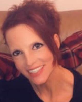 Photo of Lisa Thurlow, Counsellor, DCounsPsych, MBACP Accred