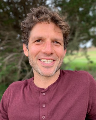 Photo of Alex Sauer, Licensed Professional Counselor in 98102, WA