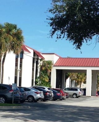 Photo of Neuropsychiatric Institute, Treatment Center in 33617, FL