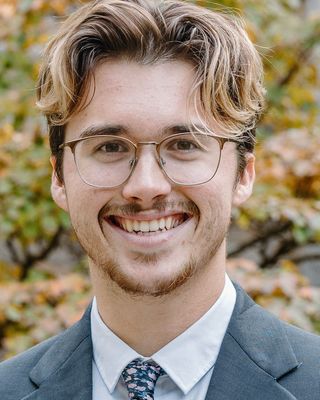 Photo of Brendan Roberts, Clinical Social Work/Therapist, LLMSW