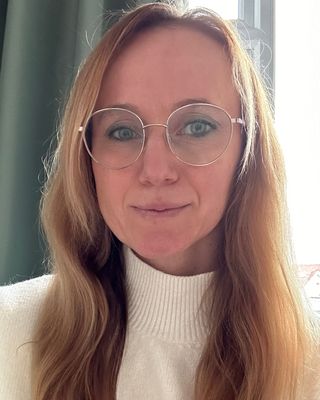Photo of Dagmara Hubicka, Counsellor, DCounsPsych, MNCPS Acc.