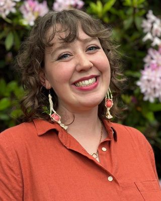 Photo of Maddy Kling, Pre-Licensed Professional, LAPC, R-DMT