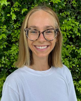 Photo of Tayler Weiler, Psychotherapist, MPsych, ACA-L2