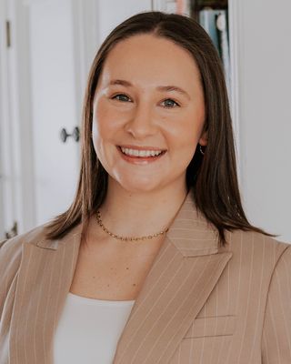 Photo of Sydney Hildebrandt, Registered Psychotherapist (Qualifying), BA, MA