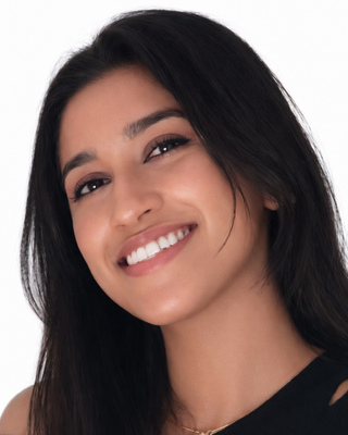 Photo of Revathy Rathesh, Registered Psychotherapist (Qualifying), MA